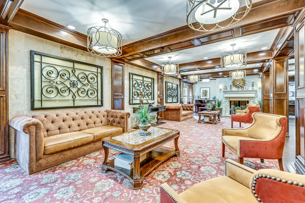 Lobby Lobby