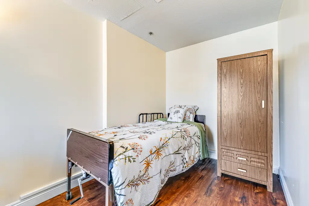 Bedroom Bedroom